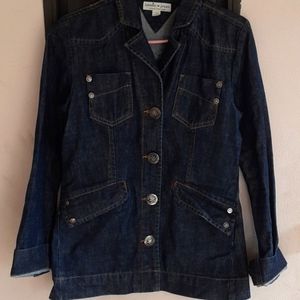 Like new Tommy Jeans Denim Jacket. Size Medium
